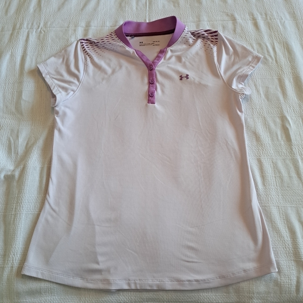 Under Armour women's size large light purple short sleeve 3 button v neck shirt